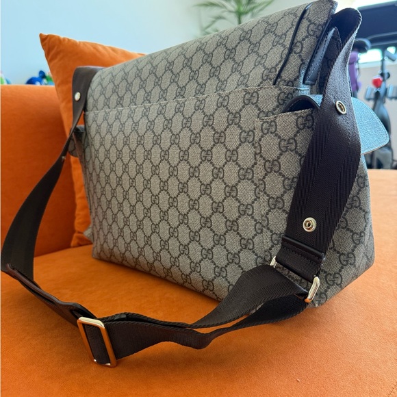 Gucci Classic Beige and Black Messenger Bag